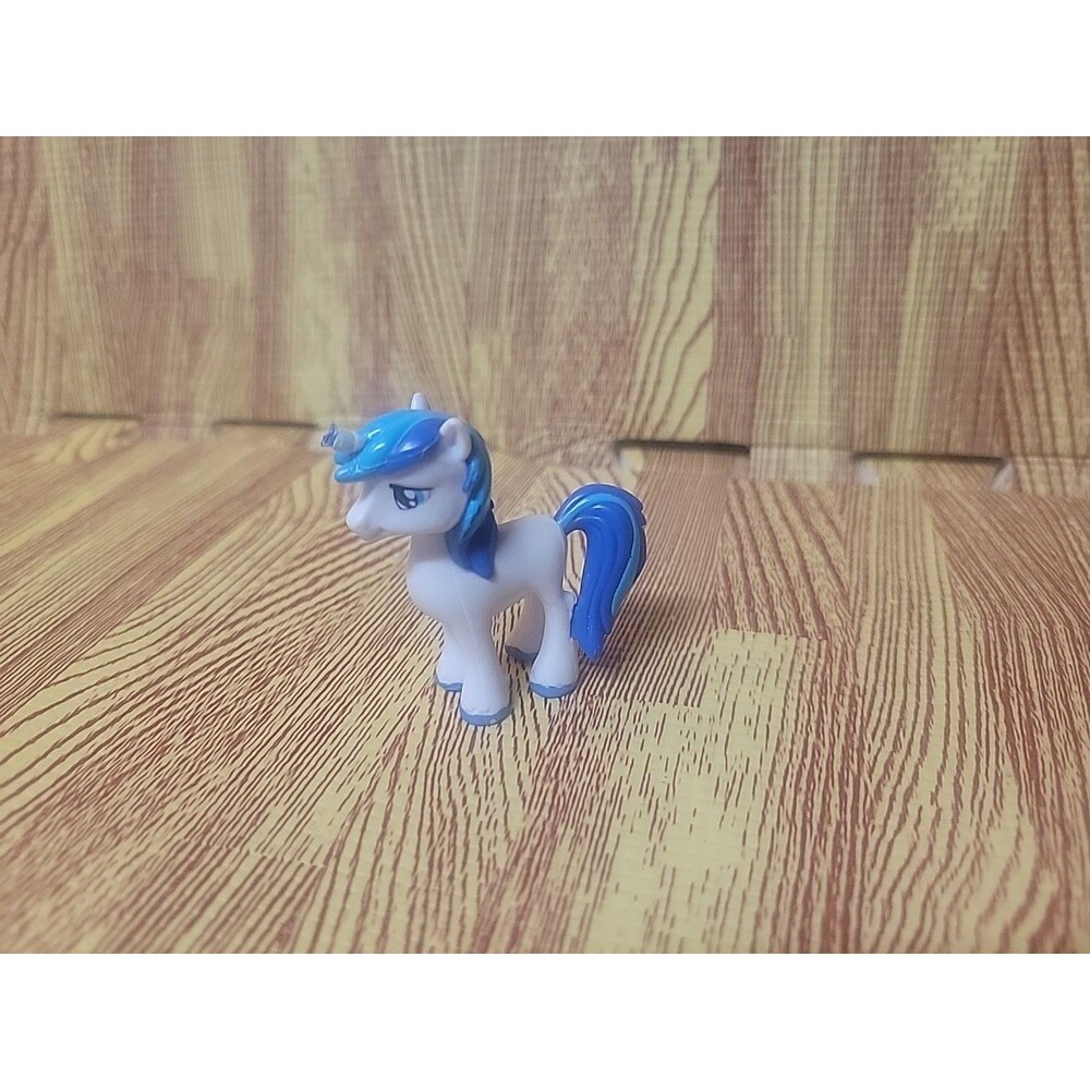 Hasbro My Little Pony Friendship is Magic Shining Armor Unicorn Mini Figure Toy